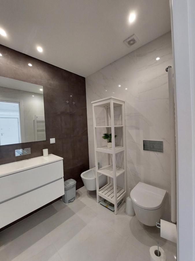Beach Life Apartment, New, Elegant And Cozy Nazare Bagian luar foto
